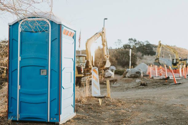 Best High-end porta potty rental  in Orosi, CA
